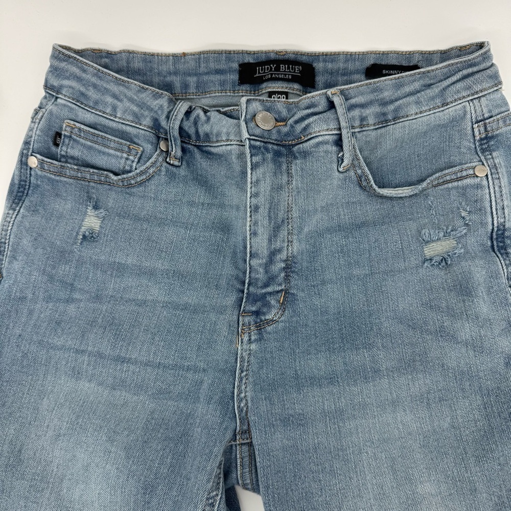 Judy Blue Distressed Skinny Jeans Women’s Size 9/29 Light Wash - Picture 2 of 7